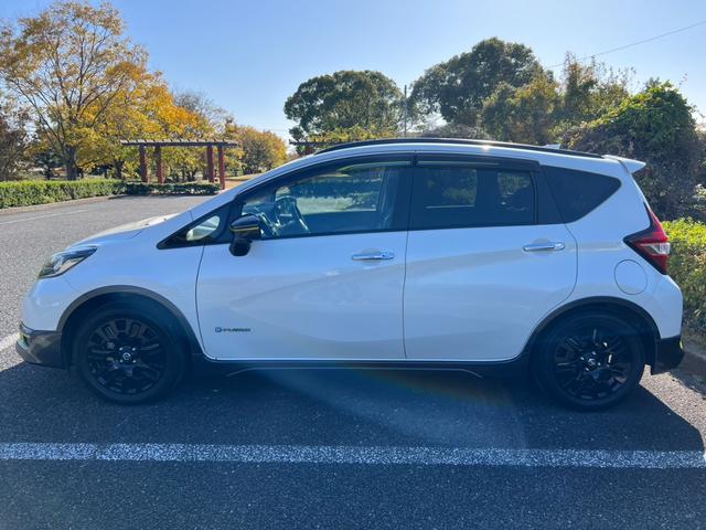 ノート ｅ－パワー　Ｘ　シーギアリミテッド　Ｔチェーン　スマートキー　ハイブリッド　ナビ　Ｂｌｕｅｔｏｏｔｈ　フルセグ　全方位カメラ　前後ドライブレコーダー　ＵＳＢ　クルーズコントロール　ＥＴＣ（11枚目）