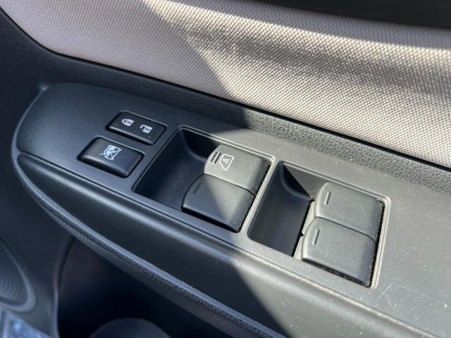 ノート ｅ－パワー　Ｘ　シーギアリミテッド　Ｔチェーン　スマートキー　ハイブリッド　ナビ　Ｂｌｕｅｔｏｏｔｈ　フルセグ　全方位カメラ　前後ドライブレコーダー　ＵＳＢ　クルーズコントロール　ＥＴＣ（46枚目）