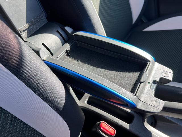 ノート ｅ－パワー　Ｘ　シーギアリミテッド　Ｔチェーン　スマートキー　ハイブリッド　ナビ　Ｂｌｕｅｔｏｏｔｈ　フルセグ　全方位カメラ　前後ドライブレコーダー　ＵＳＢ　クルーズコントロール　ＥＴＣ（72枚目）