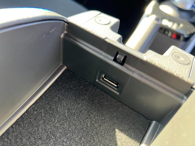 ノート ｅ－パワー　Ｘ　シーギアリミテッド　Ｔチェーン　スマートキー　ハイブリッド　ナビ　Ｂｌｕｅｔｏｏｔｈ　フルセグ　全方位カメラ　前後ドライブレコーダー　ＵＳＢ　クルーズコントロール　ＥＴＣ（74枚目）