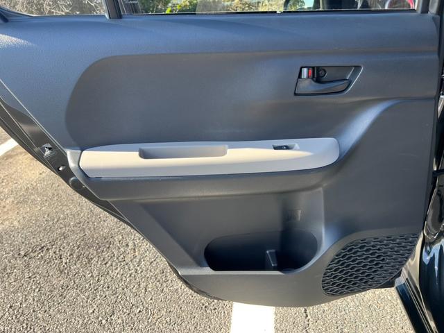 パッソ モーダ　Ｓ　Ｔチェーン　スマートキー　プッシュスタート　ナビ　ワンセグ　Ｂｌｕｅｔｏｏｔｈ　バックカメラ　ＥＴＣ　衝突軽減ブレーキ　横滑り防止装置　オートエアコン（32枚目）