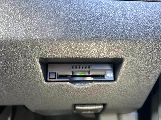 パッソ モーダ　Ｓ　Ｔチェーン　スマートキー　プッシュスタート　ナビ　ワンセグ　Ｂｌｕｅｔｏｏｔｈ　バックカメラ　ＥＴＣ　衝突軽減ブレーキ　横滑り防止装置　オートエアコン（50枚目）