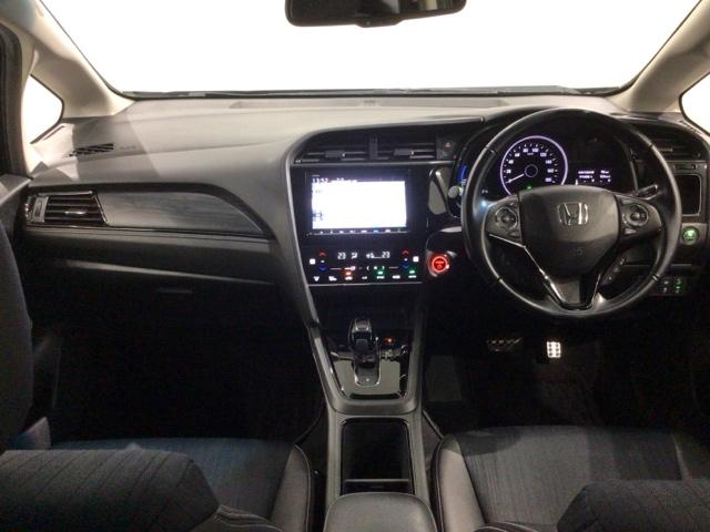 シャトル ハイブリッドＺホンダセンシング　香水臭有り　最長５年保証　ワンオーナー　ナビＶＸＭ－１９７ＶＦＥｉ　ＴＶ　Ｒカメラ　ＣＤ録音　ＢＴオ－ディオ　ＤＶＤ　ＥＴＣ　ＬＥＤライト　ＶＳＡ　シ－トヒ－タ－　クルコン　アルミ　スマ－トキ－ＡＡＣ（8枚目）