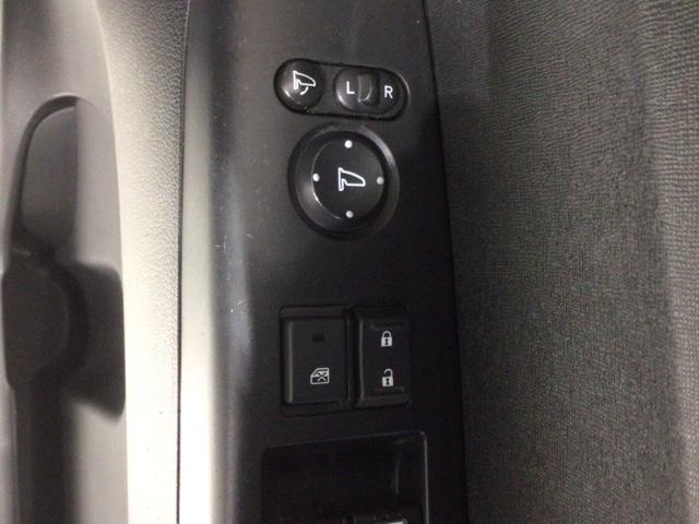 Ｎ－ＢＯＸカスタム Ｇ　１年保証　ワンオーナー　ナビＶＸＭ－１２８ＶＳ　ＴＶ　音楽機器接続　ＤＶＤ　ＨＩＤ　ＶＳＡ　スマ－トキ－　スペアキ－　盗難防止装置　整備記録簿　ドアバイザ－　ベンチシ－ト　Ｗエアバッグ　ＡＡＣ　ＳＲＳ（14枚目）