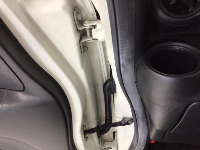 Ｎ－ＢＯＸカスタム Ｇ　１年保証　ワンオーナー　ナビＶＸＭ－１２８ＶＳ　ＴＶ　音楽機器接続　ＤＶＤ　ＨＩＤ　ＶＳＡ　スマ－トキ－　スペアキ－　盗難防止装置　整備記録簿　ドアバイザ－　ベンチシ－ト　Ｗエアバッグ　ＡＡＣ　ＳＲＳ（42枚目）