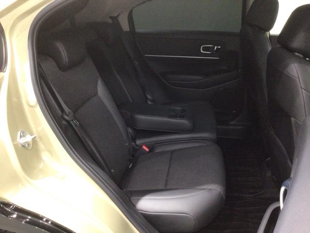 ヴェゼル ｅ：ＨＥＶＺ　Ｈ　ＳＥＮＳＩＮＧ　最長５年保証　ワンオーナー　純正ナビＴＶ　Ｒカメラ　ＢＴオ－ディオ　ドラレコ　ＥＴＣ　ＬＥＤライト　ＶＳＡ　シ－トヒ－タ－　クルコン　アルミ　スマ－トキ－　スペアキ－　盗難防止装置（17枚目）