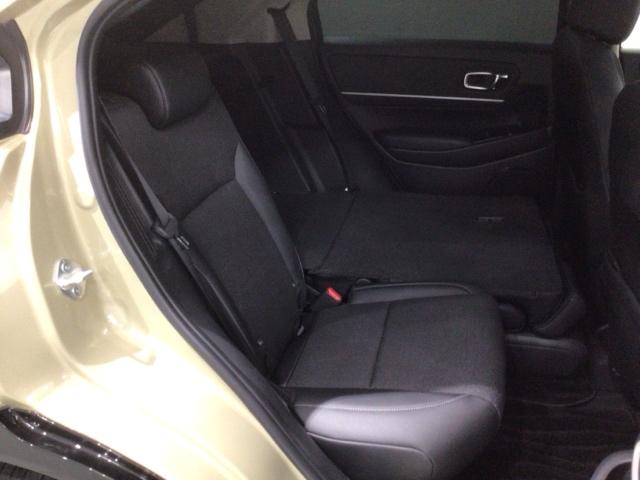 ヴェゼル ｅ：ＨＥＶＺ　Ｈ　ＳＥＮＳＩＮＧ　最長５年保証　ワンオーナー　純正ナビＴＶ　Ｒカメラ　ＢＴオ－ディオ　ドラレコ　ＥＴＣ　ＬＥＤライト　ＶＳＡ　シ－トヒ－タ－　クルコン　アルミ　スマ－トキ－　スペアキ－　盗難防止装置（34枚目）