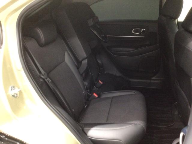 ヴェゼル ｅ：ＨＥＶＺ　Ｈ　ＳＥＮＳＩＮＧ　最長５年保証　ワンオーナー　純正ナビＴＶ　Ｒカメラ　ＢＴオ－ディオ　ドラレコ　ＥＴＣ　ＬＥＤライト　ＶＳＡ　シ－トヒ－タ－　クルコン　アルミ　スマ－トキ－　スペアキ－　盗難防止装置（40枚目）