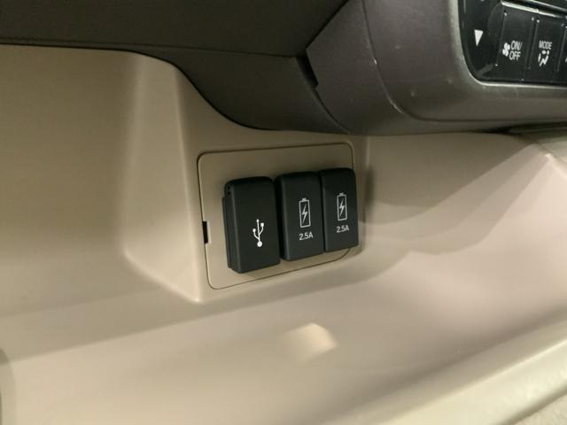 Ｎ－ＢＯＸ Ｇ・ＥＸホンダセンシング　１年保証　ワンオーナー　ナビＶＸＭ－１８４ＶＦｉ　ＴＶ　Ｒカメラ　ＢＴオ－ディオＤＶＤ　ＥＴＣ　ＬＥＤライト　両側電動ドア　ＶＳＡ　クルコン　スマ－トキ－　盗難防止装置　整備記録簿　ドアバイザ－ＡＡＣ（28枚目）
