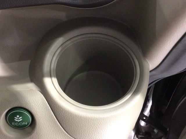 Ｎ－ＢＯＸ Ｇ・Ｌパッケージ　１年保証　ワンオーナー　安尾ＶＸＭ－１５５ＶＳｉ　ＴＶ　Ｒカメラ　ＤＶＤ　ＥＴＣ　ＶＳＡ　スマ－トキ－　スペアキ－　盗難防止装置　整備記録簿　ドアバイザ－　ベンチシ－ト　Ｗエアバッグ　ＡＡＣ　ベンチ席（26枚目）