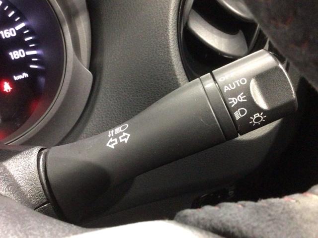 ジューク ニスモ　１年保証　ワンオーナー　ナビ　Ｒカメラ　ＤＶＤ　ドラレコ　ＥＴＣ　ＨＩＤ　横滑り防止　アルミ　スマ－トキ－　スペアキ－　盗難防止装置　整備記録簿　ドアバイザ－　Ｗエアバッグ　ＡＡＣ　バックモニター（9枚目）