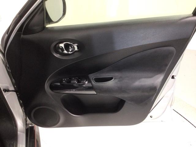 ジューク ニスモ　１年保証　ワンオーナー　ナビ　Ｒカメラ　ＤＶＤ　ドラレコ　ＥＴＣ　ＨＩＤ　横滑り防止　アルミ　スマ－トキ－　スペアキ－　盗難防止装置　整備記録簿　ドアバイザ－　Ｗエアバッグ　ＡＡＣ　バックモニター（30枚目）