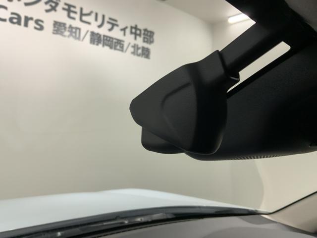 ヴェゼル ｅ：ＨＥＶＺ　Ｈ　ＳＥＮＳＩＮＧ　最長５年保証　ワンオーナー　ナビＶＸＵ－２１５ＶＺｉ　ＴＶ　Ｒカメラ　ＣＤ録音　ＢＴオ－ディオ　ＤＶＤ　ドラレコ　ＥＴＣ　ＬＥＤライト　横滑り防止　シ－トヒ－タ－　クルコン　アルミ（11枚目）