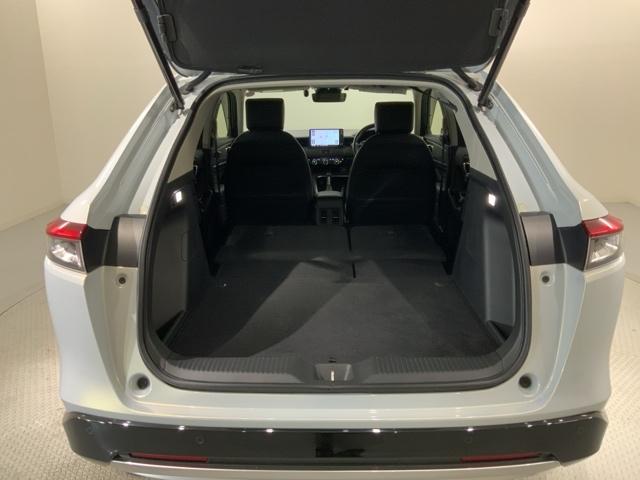 ヴェゼル ｅ：ＨＥＶＺ　Ｈ　ＳＥＮＳＩＮＧ　最長５年保証　ワンオーナー　ナビＶＸＵ－２１５ＶＺｉ　ＴＶ　Ｒカメラ　ＣＤ録音　ＢＴオ－ディオ　ＤＶＤ　ドラレコ　ＥＴＣ　ＬＥＤライト　横滑り防止　シ－トヒ－タ－　クルコン　アルミ（19枚目）