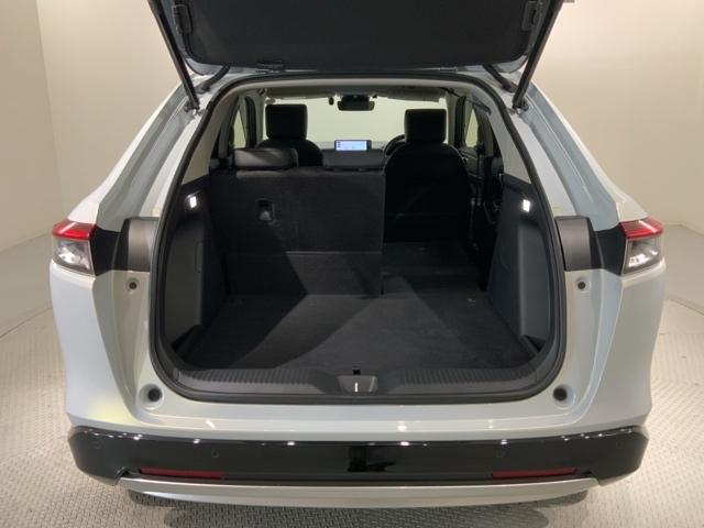 ヴェゼル ｅ：ＨＥＶＺ　Ｈ　ＳＥＮＳＩＮＧ　最長５年保証　ワンオーナー　ナビＶＸＵ－２１５ＶＺｉ　ＴＶ　Ｒカメラ　ＣＤ録音　ＢＴオ－ディオ　ＤＶＤ　ドラレコ　ＥＴＣ　ＬＥＤライト　横滑り防止　シ－トヒ－タ－　クルコン　アルミ（36枚目）