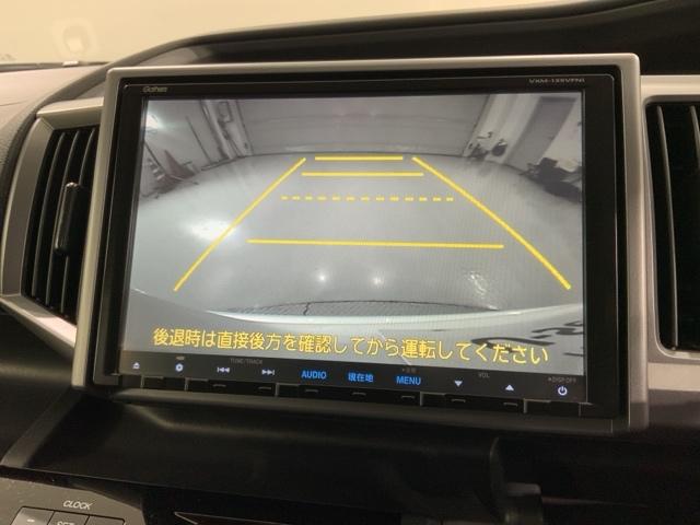 ステップワゴンスパーダ パワーエディション　１年保証　ナビＶＸＭ－１３５ＶＦＮｉ　ＴＶ　Ｒカメラ　ＣＤ録音　ＤＶＤ　ドラレコ　ＥＴＣ　ＨＩＤ　ＶＳＡ　アルミ　スマ－トキ－　スペアキ－　盗難防止装置　整備記録簿　ドアバイザ－　Ｗエアバッグ　ＡＡＣ（5枚目）