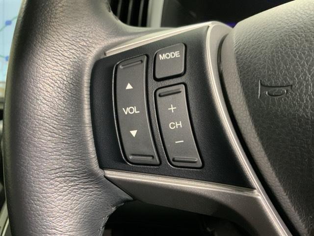 ステップワゴンスパーダ パワーエディション　１年保証　ナビＶＸＭ－１３５ＶＦＮｉ　ＴＶ　Ｒカメラ　ＣＤ録音　ＤＶＤ　ドラレコ　ＥＴＣ　ＨＩＤ　ＶＳＡ　アルミ　スマ－トキ－　スペアキ－　盗難防止装置　整備記録簿　ドアバイザ－　Ｗエアバッグ　ＡＡＣ（9枚目）