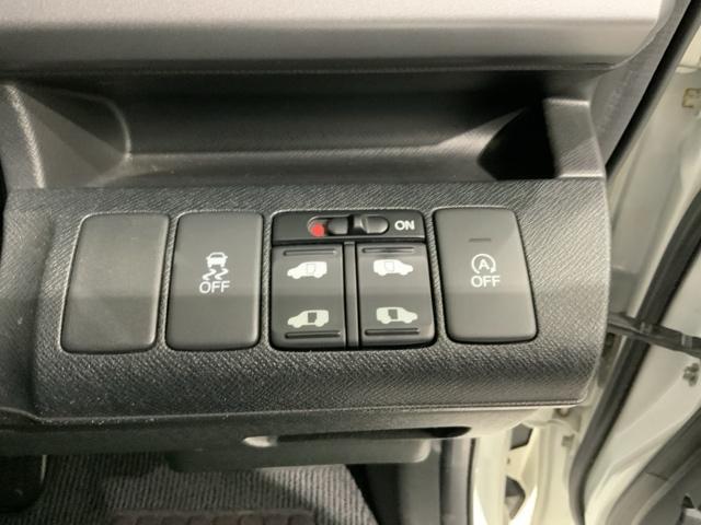 ステップワゴンスパーダ パワーエディション　１年保証　ナビＶＸＭ－１３５ＶＦＮｉ　ＴＶ　Ｒカメラ　ＣＤ録音　ＤＶＤ　ドラレコ　ＥＴＣ　ＨＩＤ　ＶＳＡ　アルミ　スマ－トキ－　スペアキ－　盗難防止装置　整備記録簿　ドアバイザ－　Ｗエアバッグ　ＡＡＣ（13枚目）