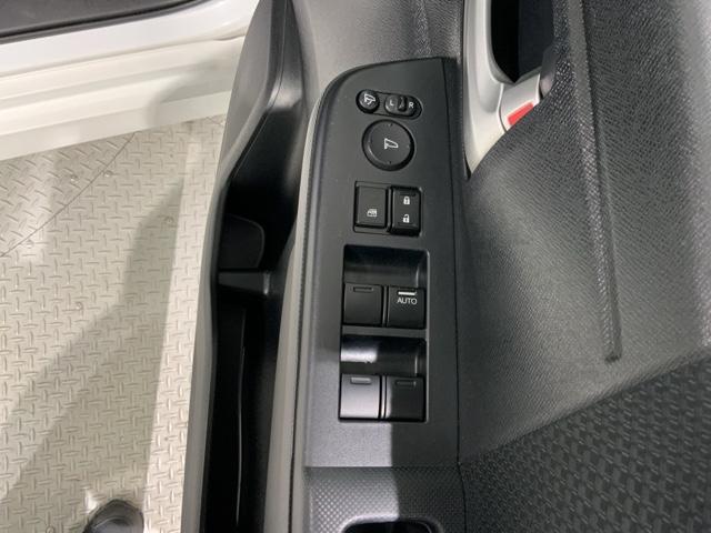 ステップワゴンスパーダ パワーエディション　１年保証　ナビＶＸＭ－１３５ＶＦＮｉ　ＴＶ　Ｒカメラ　ＣＤ録音　ＤＶＤ　ドラレコ　ＥＴＣ　ＨＩＤ　ＶＳＡ　アルミ　スマ－トキ－　スペアキ－　盗難防止装置　整備記録簿　ドアバイザ－　Ｗエアバッグ　ＡＡＣ（14枚目）