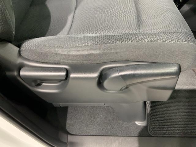 ステップワゴンスパーダ パワーエディション　１年保証　ナビＶＸＭ－１３５ＶＦＮｉ　ＴＶ　Ｒカメラ　ＣＤ録音　ＤＶＤ　ドラレコ　ＥＴＣ　ＨＩＤ　ＶＳＡ　アルミ　スマ－トキ－　スペアキ－　盗難防止装置　整備記録簿　ドアバイザ－　Ｗエアバッグ　ＡＡＣ（15枚目）