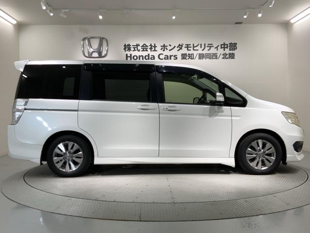 ステップワゴンスパーダ パワーエディション　１年保証　ナビＶＸＭ－１３５ＶＦＮｉ　ＴＶ　Ｒカメラ　ＣＤ録音　ＤＶＤ　ドラレコ　ＥＴＣ　ＨＩＤ　ＶＳＡ　アルミ　スマ－トキ－　スペアキ－　盗難防止装置　整備記録簿　ドアバイザ－　Ｗエアバッグ　ＡＡＣ（51枚目）
