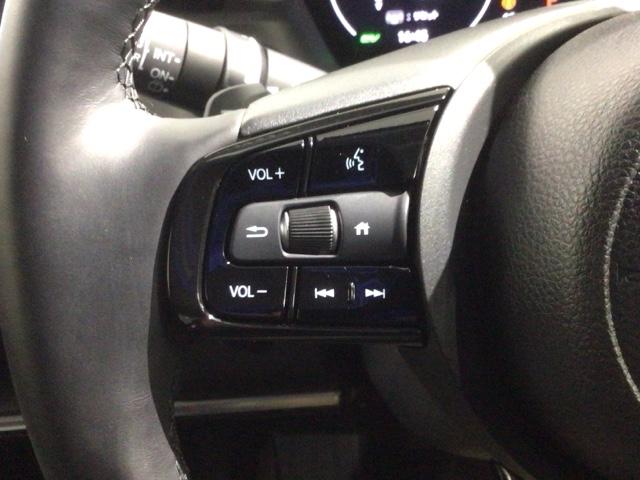 ヴェゼル ｅ：ＨＥＶＺ　ＢＳＩレス　Ｈ　ＳＥＮＳＩＮＧ　最長５年保証　純正ナビ　ＴＶ　Ｒカメラ　マルチビュ－　ＢＴオ－ディオ　ＥＴＣ　ＬＥＤライト　ＶＳＡ　シ－トヒ－タ－　クルコン　アルミ　スマ－トキ－　盗難防止装置　ＡＡＣ（11枚目）