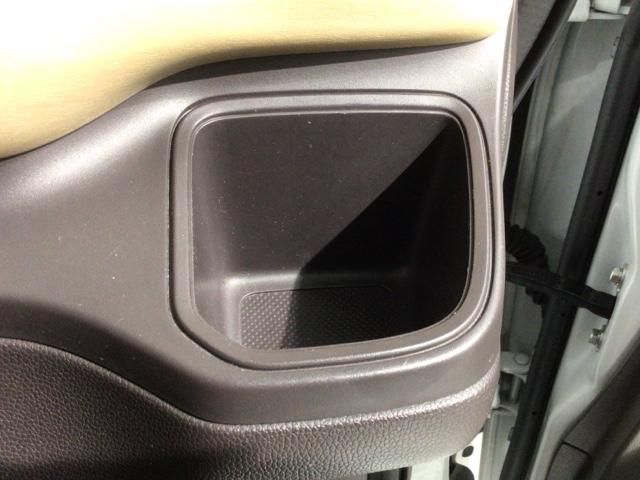 フリードハイブリッド ハイブリッド・Ｇホンダセンシング　１年保証　ナビＶＸＭ－１７５ＶＦＮｉ　ＴＶ　Ｒカメラ　ＣＤ録音　ＢＴオ－ディオ　ＤＶＤ　ドラレコ　ＥＴＣ　ＬＥＤライト　両側電動ドア　ＶＳＡ　クルコン　スマ－トキ－　盗難防止装置　整備記録簿　ＡＡＣ（26枚目）