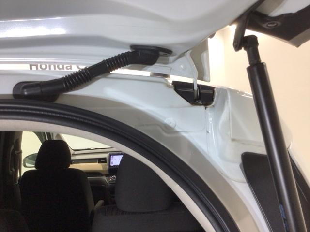 フリードハイブリッド ハイブリッド・Ｇホンダセンシング　１年保証　ナビＶＸＭ－１７５ＶＦＮｉ　ＴＶ　Ｒカメラ　ＣＤ録音　ＢＴオ－ディオ　ＤＶＤ　ドラレコ　ＥＴＣ　ＬＥＤライト　両側電動ドア　ＶＳＡ　クルコン　スマ－トキ－　盗難防止装置　整備記録簿　ＡＡＣ（42枚目）