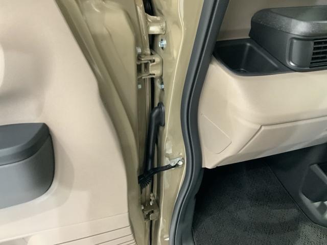 Ｎ－ＢＯＸジョイ ベースグレード　Ｈ　ＳＥＮＳＩＮＧ　２ト－ン　新車保証　試乗車　ワンオ－ナ－　ナビＶＸＭ－２４５ＺＦＥｉ　ＴＶ　Ｒカメラ　ＢＴオ－ディオ　シ－トヒ－タ－　ＥＴＣ　ＬＥＤライト　ＶＳＡ　クルコン　スマ－トキ－　ＡＡＣ（42枚目）