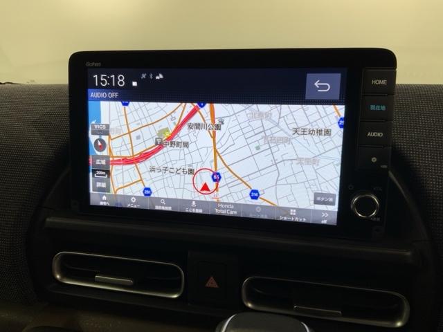 フリード エアーＥＸ　Ｈ　ＳＥＮＳＩＮＧ　新車保証　試乗車　ワンオ－ナ－　ナビＬＸＭ－２４２ＺＦＮｉ　ＴＶ　Ｒカメラ　ＢＴオ－ディオ　ＥＴＣ　ＬＥＤライト　両側電動ドア　ＶＳＡ　シ－トヒ－タ－　クルコン　アルミ　ＡＡＣ（6枚目）