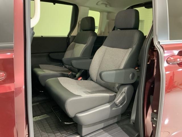 フリード エアーＥＸ　Ｈ　ＳＥＮＳＩＮＧ　新車保証　試乗車　ワンオ－ナ－　ナビＬＸＭ－２４２ＺＦＮｉ　ＴＶ　Ｒカメラ　ＢＴオ－ディオ　ＥＴＣ　ＬＥＤライト　両側電動ドア　ＶＳＡ　シ－トヒ－タ－　クルコン　アルミ　ＡＡＣ（29枚目）