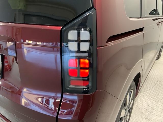 フリード エアーＥＸ　Ｈ　ＳＥＮＳＩＮＧ　新車保証　試乗車　ワンオ－ナ－　ナビＬＸＭ－２４２ＺＦＮｉ　ＴＶ　Ｒカメラ　ＢＴオ－ディオ　ＥＴＣ　ＬＥＤライト　両側電動ドア　ＶＳＡ　シ－トヒ－タ－　クルコン　アルミ　ＡＡＣ（45枚目）