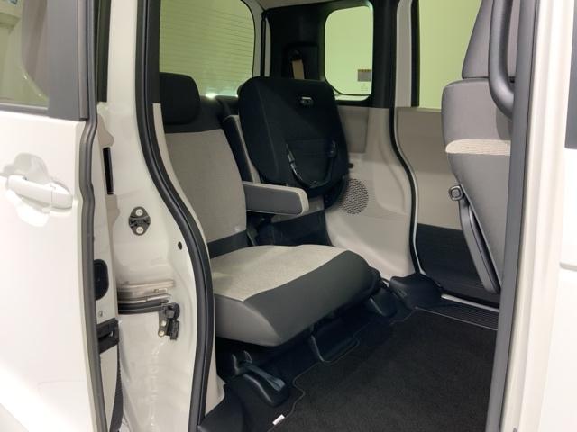 Ｎ－ＢＯＸ ベースグレード　コンフォ－トパッケ－ジ　Ｈ　ＳＥＮＳＩＮＧ　新車保証　試乗車　ワンオ－ナ－　ナビＶＸＭ－２４５ＺＦＥｉ　ＴＶ　Ｒカメラ　ＢＴオ－ディオ　シ－トヒ－タ－　ＥＴＣ　ＬＥＤライト　両側電動ドア　ＶＳＡ　禁煙（33枚目）