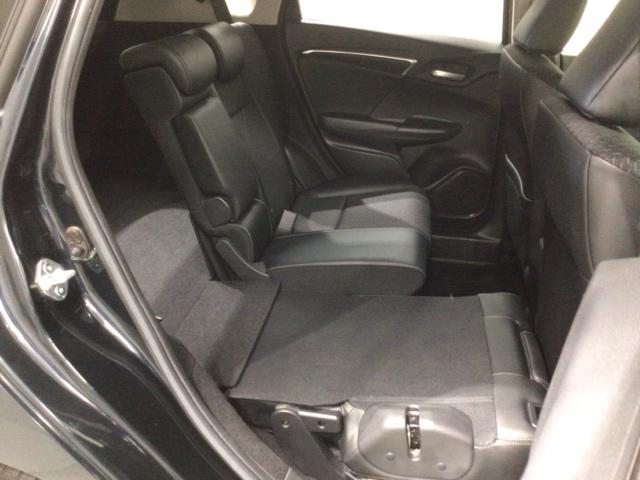 フィットハイブリッド Ｌパッケージ　あんしんＰＫＧ　１年保証　ワンオ－ナ－　ナビＶＸＭ－１７５ＶＦＥｉ　ＴＶ　Ｒカメラ　ＣＤ録音　ＢＴオ－ディオ　ＤＶＤ　ＥＴＣ　ＬＥＤライト　ＶＳＡ　クルコン　スマ－トキ－　盗難防止装置　整備記録簿（32枚目）