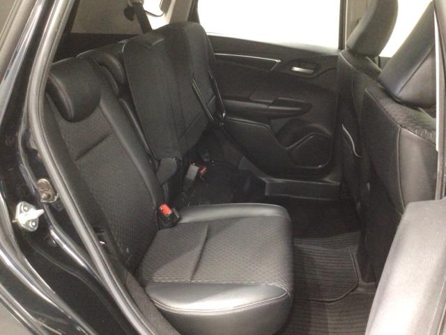 フィットハイブリッド Ｌパッケージ　あんしんＰＫＧ　１年保証　ワンオ－ナ－　ナビＶＸＭ－１７５ＶＦＥｉ　ＴＶ　Ｒカメラ　ＣＤ録音　ＢＴオ－ディオ　ＤＶＤ　ＥＴＣ　ＬＥＤライト　ＶＳＡ　クルコン　スマ－トキ－　盗難防止装置　整備記録簿（35枚目）