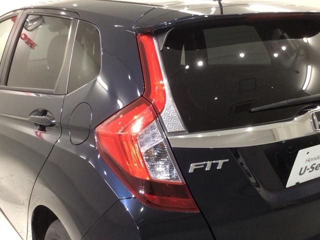 フィットハイブリッド Ｌパッケージ　あんしんＰＫＧ　１年保証　ワンオ－ナ－　ナビＶＸＭ－１７５ＶＦＥｉ　ＴＶ　Ｒカメラ　ＣＤ録音　ＢＴオ－ディオ　ＤＶＤ　ＥＴＣ　ＬＥＤライト　ＶＳＡ　クルコン　スマ－トキ－　盗難防止装置　整備記録簿（45枚目）