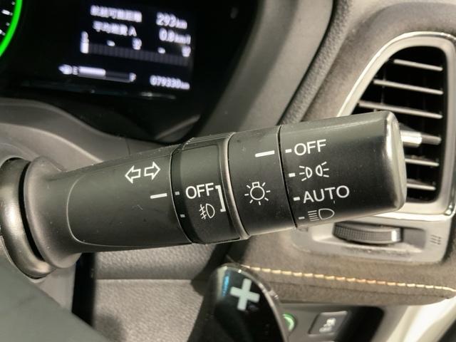 ヴェゼル ハイブリッドRS・ホンダセンシング 最長5年保証 ワンオーナー ナビVXM-197VFEI TV Rカメラ CD録音 BTオ-ディオ DVD ETC LEDライト VSA シートヒーター 電動シート クルコン アルミ フォグ スマキー(12枚目)