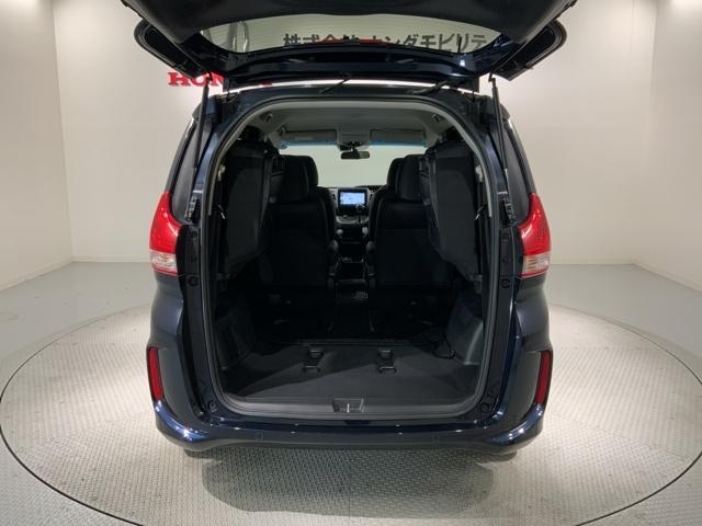 フリード Ｇ・ホンダセンシング　最長５年保証　ナビＶＸＭ－２１７ＶＦＮｉ　ＴＶ　Ｒカメラ　ＣＤ録音　ＢＴオ－ディオ　ＤＶＤ　ドラレコ　ＥＴＣ　ＬＥＤライト　両側電動ドア　ＶＳＡ　シ－トヒ－タ－　クルコン　アルミ　スマ－トキ－　ＡＡＣ（19枚目）