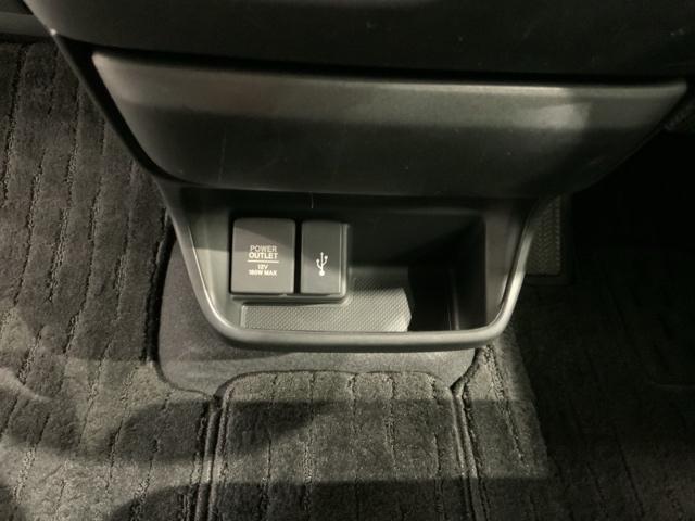 フリード Ｇ・ホンダセンシング　最長５年保証　ナビＶＸＭ－２１７ＶＦＮｉ　ＴＶ　Ｒカメラ　ＣＤ録音　ＢＴオ－ディオ　ＤＶＤ　ドラレコ　ＥＴＣ　ＬＥＤライト　両側電動ドア　ＶＳＡ　シ－トヒ－タ－　クルコン　アルミ　スマ－トキ－　ＡＡＣ（26枚目）