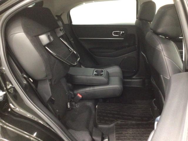 ヴェゼル ｅ：ＨＥＶＺ　Ｈ　ＳＥＮＳＩＮＧ　最長５年保証　ワンオ－ナ－　ナビＶＸＵ－２１５ＶＺｉ　ＴＶ　Ｒカメラ　ＣＤ録音　ＢＴオ－ディオ　ＤＶＤ　ＥＴＣ　ＶＳＡ　シ－トヒ－タ－　クルコン　アルミ　スマ－トキ－　盗難防止装置（32枚目）