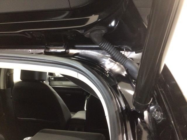 ヴェゼル ｅ：ＨＥＶＺ　Ｈ　ＳＥＮＳＩＮＧ　最長５年保証　ワンオ－ナ－　ナビＶＸＵ－２１５ＶＺｉ　ＴＶ　Ｒカメラ　ＣＤ録音　ＢＴオ－ディオ　ＤＶＤ　ＥＴＣ　ＶＳＡ　シ－トヒ－タ－　クルコン　アルミ　スマ－トキ－　盗難防止装置（43枚目）