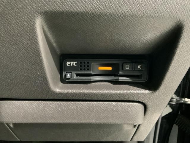 ステップワゴン Gコンフォートセレクション 1年保証 ワンオーナー ナビVXM-155VFNI TV Rカメラ CD録音 DVD ドラレコ ETC HID VSA 両側電動ドア クルコン フォグ スマートキー 盗難防止装置 整備記録簿 AAC(12枚目)