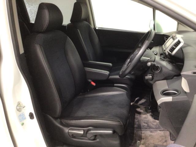 フリードハイブリッド ジャストセレクション　１年保証　ナビ　ＴＶ　Ｒカメラ　ＣＤ録音　ＢＴオ－ディオ　ＤＶＤ　ドラレコ　ＥＴＣ　ＨＩＤ　両側電動ドア　ＶＳＡ　クルコン　アルミ　スマ－トキ－　盗難防止装置　整備記録簿　ＡＡＣ　スペアキ－　地デジ（17枚目）