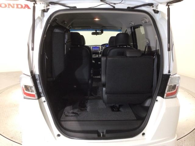 フリードハイブリッド ジャストセレクション　１年保証　ナビ　ＴＶ　Ｒカメラ　ＣＤ録音　ＢＴオ－ディオ　ＤＶＤ　ドラレコ　ＥＴＣ　ＨＩＤ　両側電動ドア　ＶＳＡ　クルコン　アルミ　スマ－トキ－　盗難防止装置　整備記録簿　ＡＡＣ　スペアキ－　地デジ（32枚目）