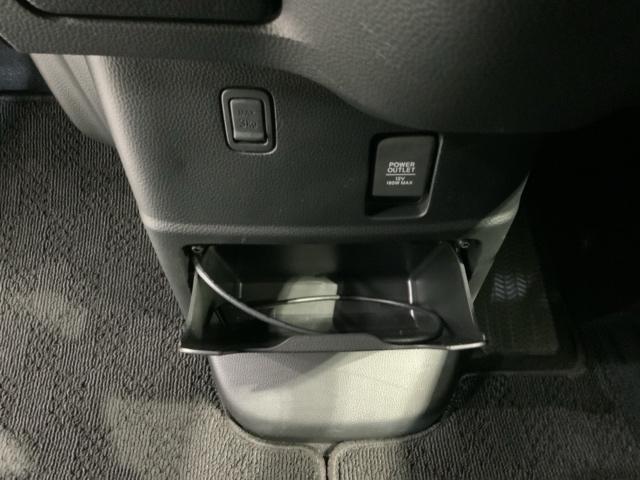 Ｎ－ＢＯＸカスタム Ｌ　Ｈ　ＳＥＮＳＩＮＧ　最長５年保証　ワンオ－ナ－　ナビＶＸＵ－２１７ＮＢｉ　ＴＶ　Ｒカメラ　ＣＤ録音　ＢＴオ－ディオ　ＤＶＤ　シ－トヒ－タ－　ＥＴＣ　ＬＥＤライト　両側電動ドア　ＶＳＡ　クルコン　アルミ（26枚目）