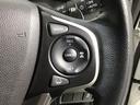 クルーズコントロールを装備しています。高速道路などで一定の速度で走ってくれるので運転が楽ですよ！速度を設定できますので、スピードの出しすぎにも注意できます。
