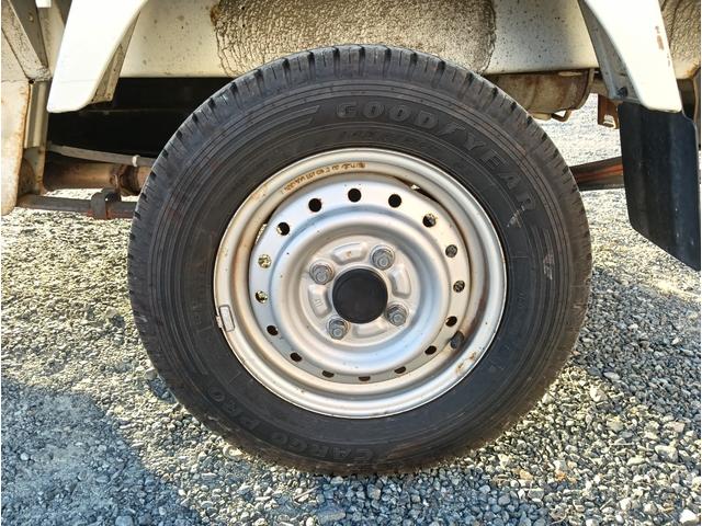 キャリイトラック KUスペシャル タイミングチェーン/エアコン/パワステ/5速マニュアル/実走行5万キロ台/荷台マット/保証付き/(16枚目)