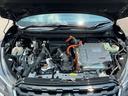 エンジンルームもきれいです。自社工場で車検・点検整備をして納車になります。保証も付いて安心です。