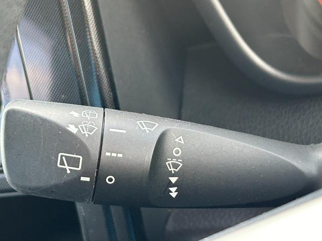 ルーミー G S ナビ バックカメラ フリップダウンモニター 衝突安全ブレーキ 両側パワースライドドア スマートキー プッシュスタート 走行3万キロ(14枚目)