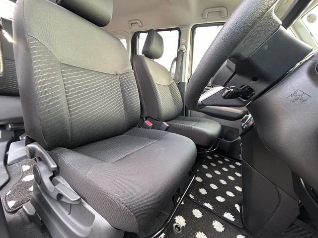 ルーミー G S ナビ バックカメラ フリップダウンモニター 衝突安全ブレーキ 両側パワースライドドア スマートキー プッシュスタート 走行3万キロ(19枚目)